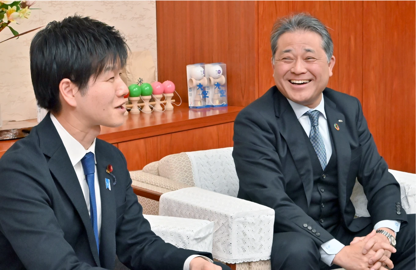 農林水産大臣 鈴木憲和 x クロップライフジャパン会長 岩田浩幸 写真